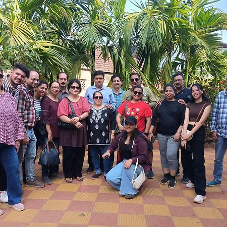 Priyansh Home Stay Harihareshwar Eksteriør billede