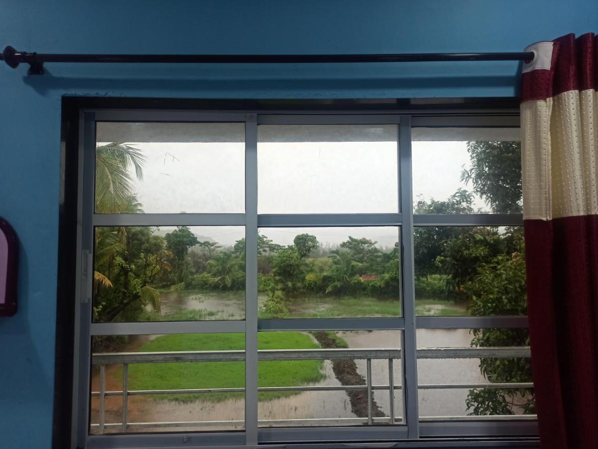 Priyansh Home Stay Harihareshwar Eksteriør billede