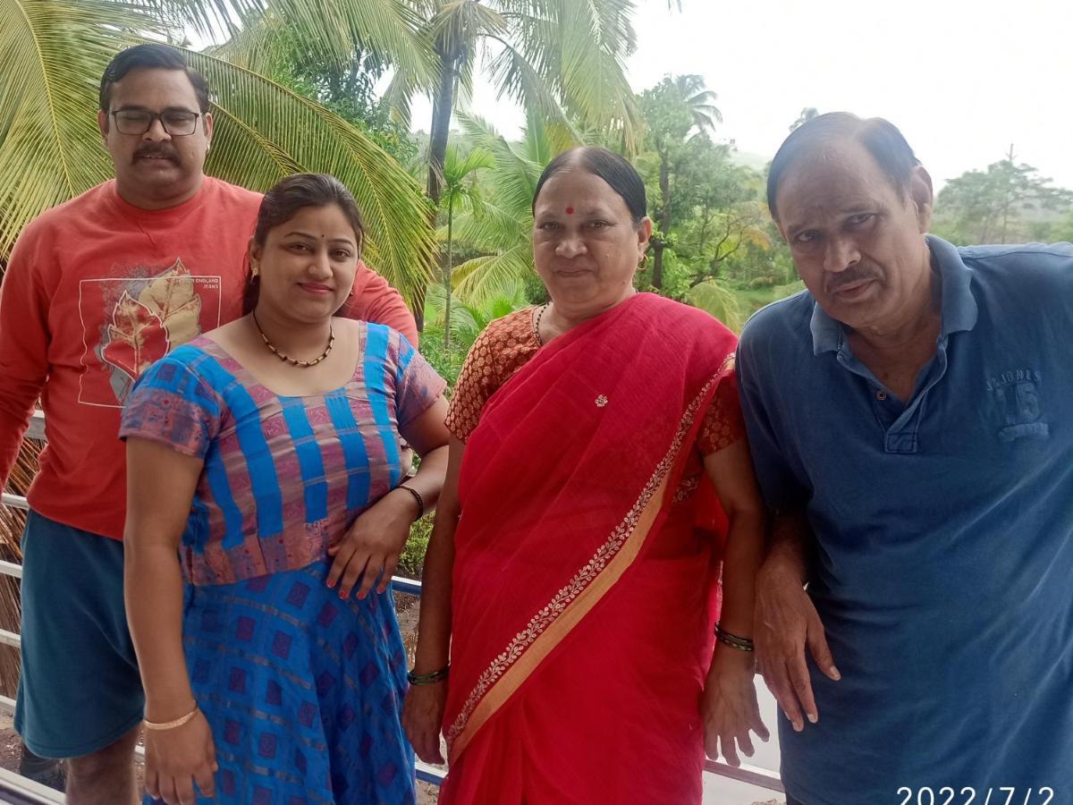 Priyansh Home Stay Harihareshwar Eksteriør billede