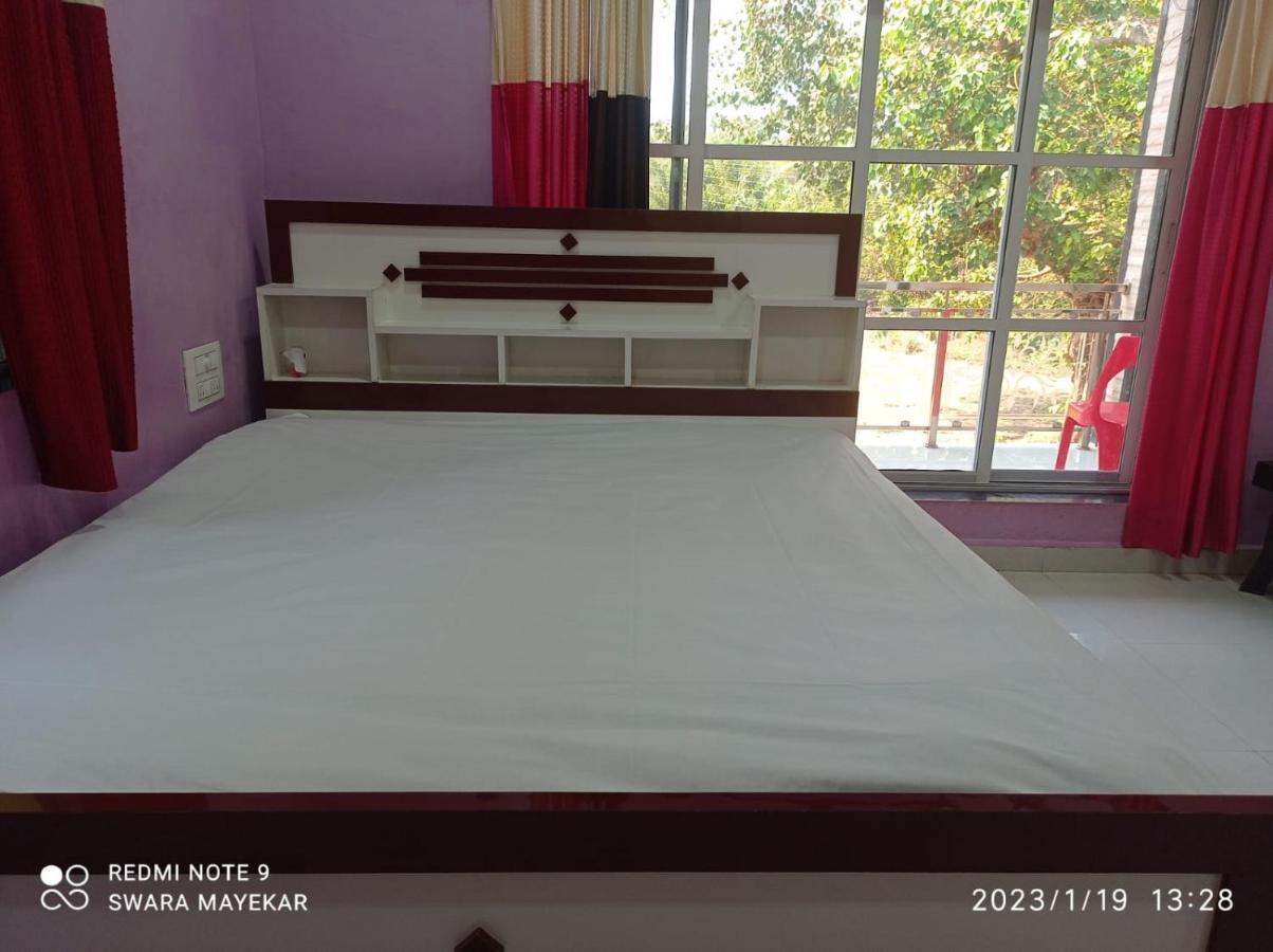 Priyansh Home Stay Harihareshwar Eksteriør billede